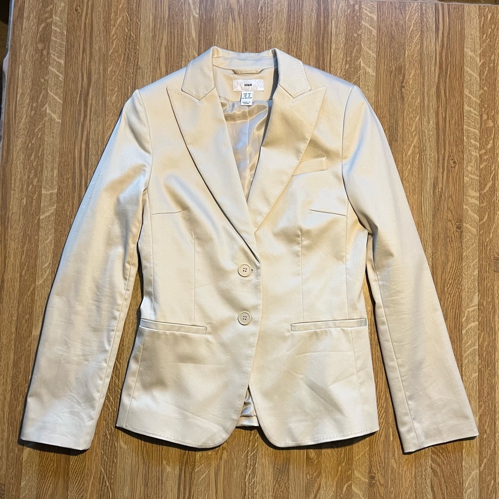H&M Cream Blazer